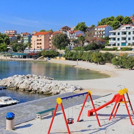 Apartmani Ines Marina  Exterior foto